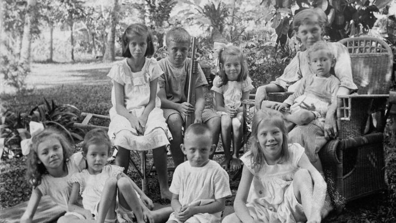 Keluarga Eropa berlibur di Depok pada 1930./Foto collectie.wereldculturen.nl