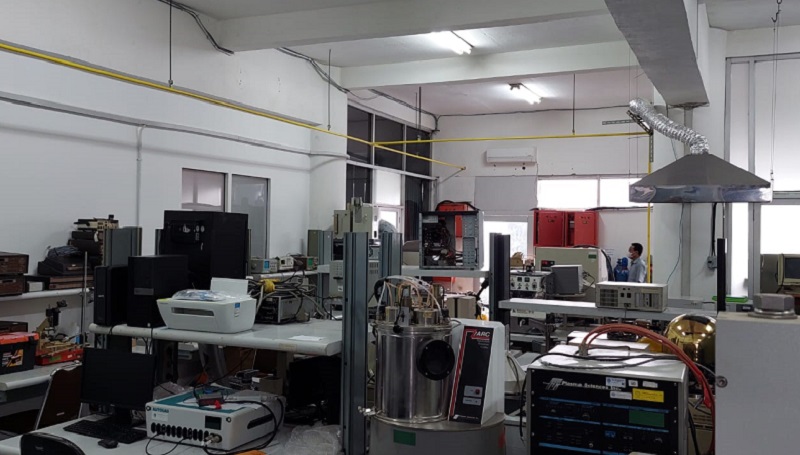 Kondisi laboratorium pemrosesan milik P2ET di gedung 10, kompleks penelitian eks LIPI/BRIN di Jalan Sangkuriang, Bandung, Jawa Barat, Rabu (2/2). /Foto dok. pribadi sumber Alinea.id