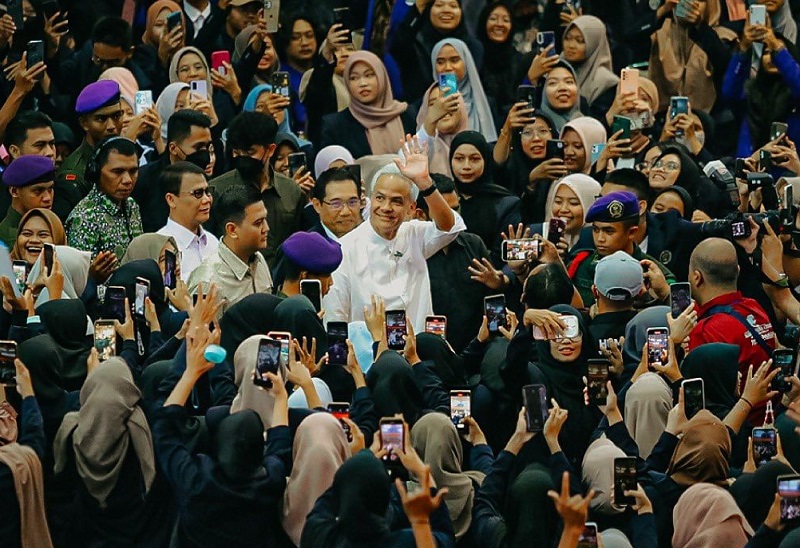 Calon presiden Ganjar Pranowo saat menghadiri diskusi publik di Universitas Muhammadiyah Malang, Jawa Timur, Oktober 2023. /Foto Instagram @ganjar_pranowo
