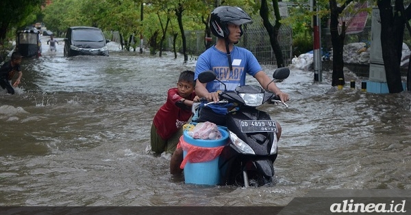 Diguyur Hujan Sejak Senin, Makassar Terendam Banjir