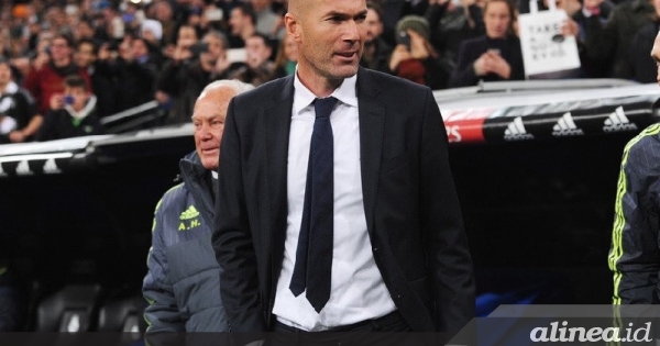 Zinedine Zidane Menuju Paris Saint-Germain?