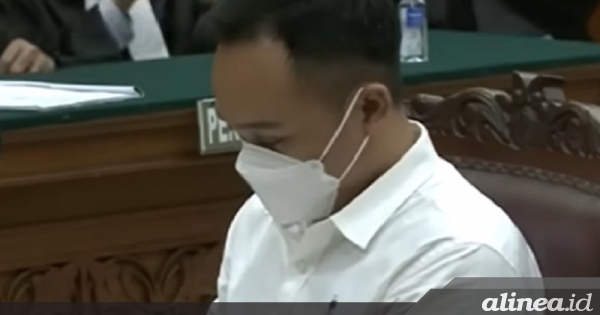 Ricky Rizal sempat setor ratusan juta ke rekening Brigadir J