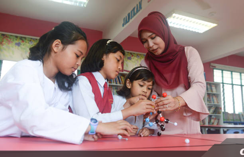 Memperingati Hari Guru Nasional, nasib para guru tak pernah berubah