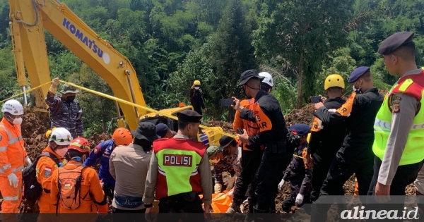 Evakuasi hari ke 13 gempa Cianjur terus berlanjut, Polri dan tim gabungan temukan 2 korban