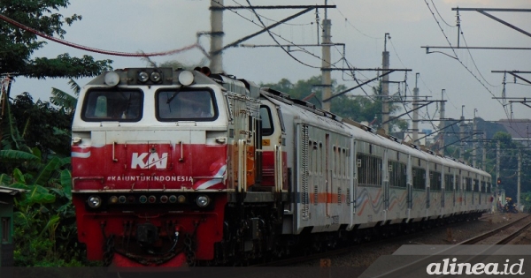 7 kereta jarak jauh berhenti di Jatinegara dan Karawang