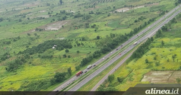 Pantauan udara Tol Cipali H-2 Hari Natal: Cenderung landai