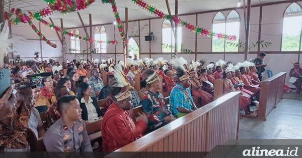 Natal dan tahun baru aman-damai