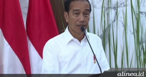 Jokowi ingatkan kenaikan frekuensi bencana: Hati-hati!