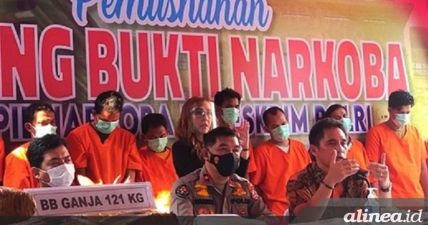 Polisi musnahkan narkoba dari delapan kasus berbeda