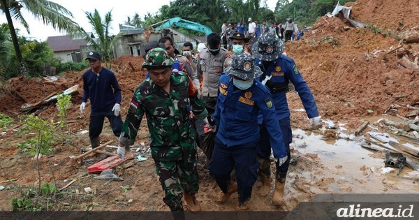 Longsor Natuna, BNPB minta Telkomsel-XL pulihkan jaringan