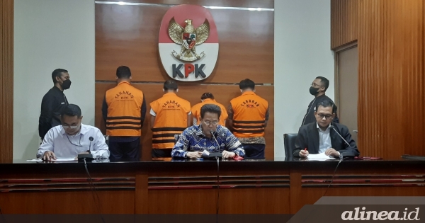 Tersangka proyek jalur KA diduga terima suap Rp14,5 M