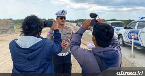 Polisi kesulitan evakuasi kecelakaan Tol Semarang-Solo