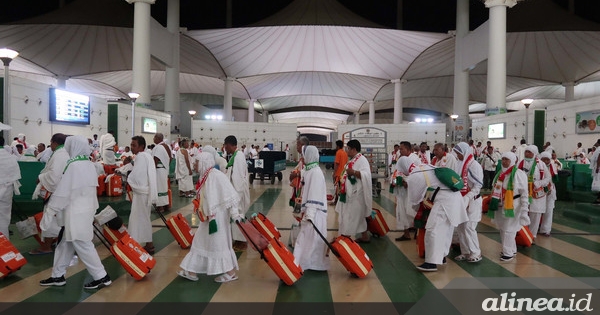 Penimbangan koper jemaah haji mulai H-2 kepulangan