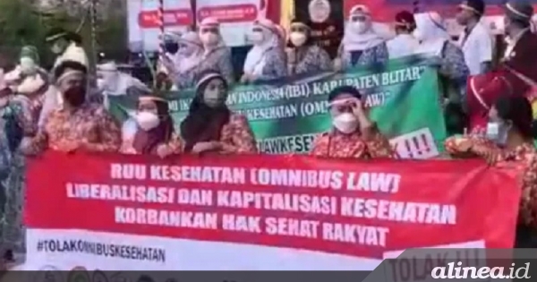 Soal rokok dalam omnibus law, ini kata IYCTC