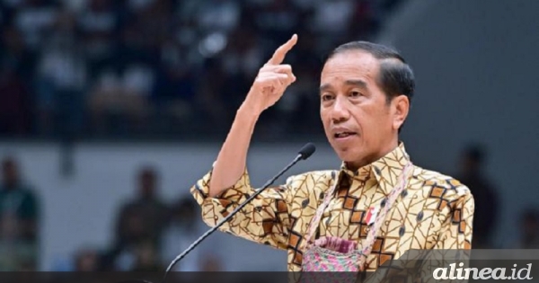 Soal isu Prabowo cekik wamen, Jokowi: Prabowo sekarang sabar